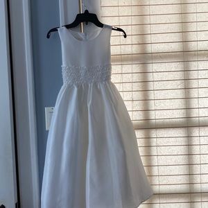 Little girls communion dress worn once! Great condition for any occasion